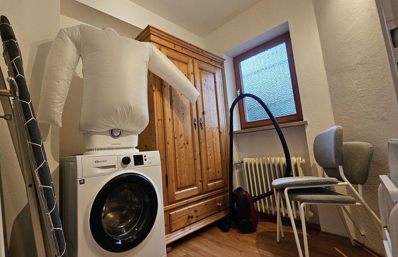 Prenájom bytu 3-izbový 97 m², Otterfing, Bavorsko Prenájom bytu 3-izbový 97 m², Otterfing, Bavorsko