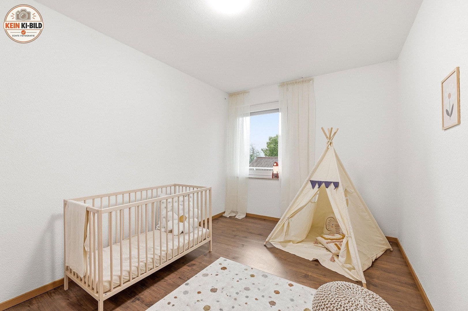 Predaj domu 110 m², pozemok 365 m², Spitzwiesenweg 8, Eningen unter Achalm, Bádensko-Wurttembersko Predaj domu 110 m², pozemok 365 m², Spitzwiesenweg 8, Eningen unter Achalm, Bádensko-Wurttembersko