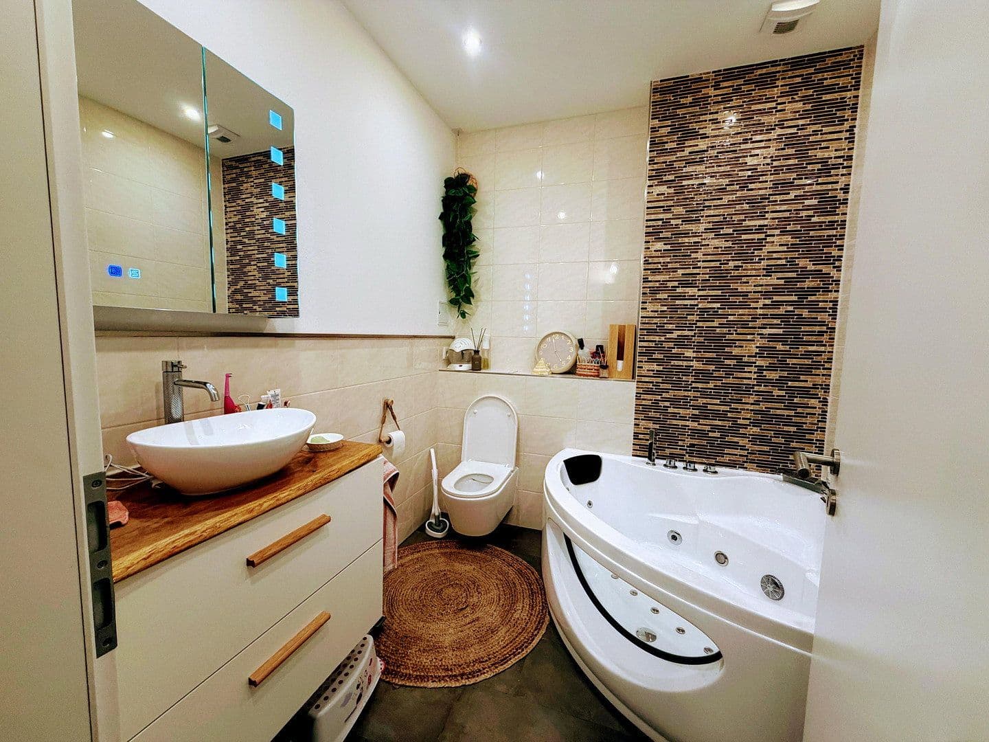 Predaj domu 145 m², pozemok 315 m², Zur Hammerschmiede 14a, Bellenberg, Bavorsko Predaj domu 145 m², pozemok 315 m², Zur Hammerschmiede 14a, Bellenberg, Bavorsko