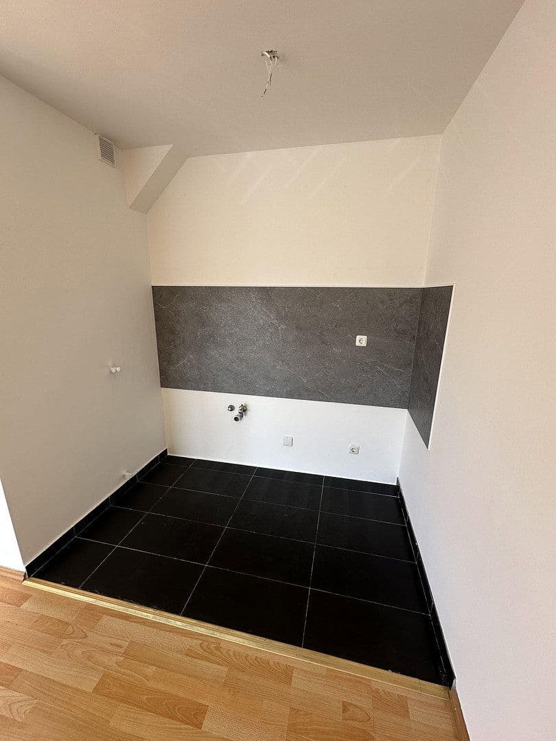 Predaj bytu 1-izbový 31 m², Odenwaldstraße 11, Flörsheim, Hesensko Predaj bytu 1-izbový 31 m², Odenwaldstraße 11, Flörsheim, Hesensko