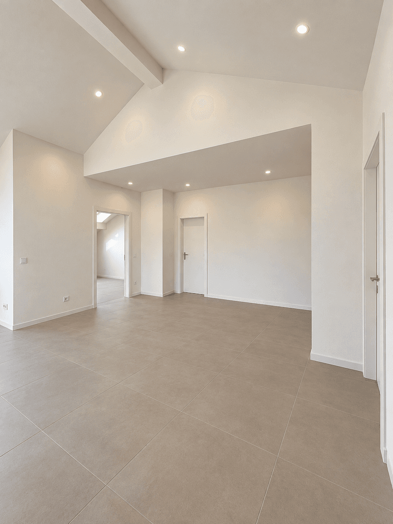 Prenájom bytu 4-izbový 85 m², Vöhringen, Bádensko-Wurttembersko Prenájom bytu 4-izbový 85 m², Vöhringen, Bádensko-Wurttembersko