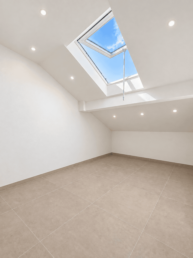 Prenájom bytu 4-izbový 85 m², Vöhringen, Bádensko-Wurttembersko Prenájom bytu 4-izbový 85 m², Vöhringen, Bádensko-Wurttembersko
