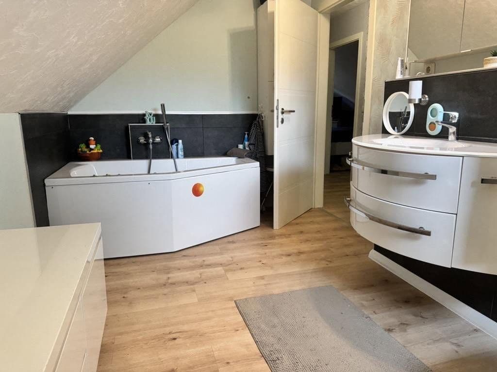Predaj domu 112 m², pozemok 663 m², Kaltenkirchen, Šlezvicko-Holštajnsko Predaj domu 112 m², pozemok 663 m², Kaltenkirchen, Šlezvicko-Holštajnsko