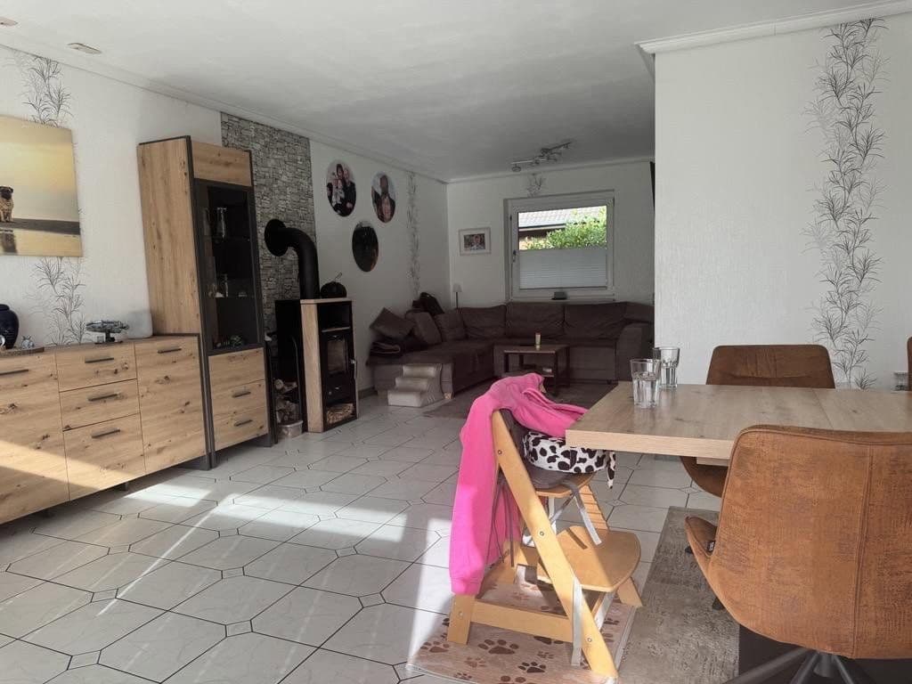 Predaj domu 112 m², pozemok 663 m², Kaltenkirchen, Šlezvicko-Holštajnsko Predaj domu 112 m², pozemok 663 m², Kaltenkirchen, Šlezvicko-Holštajnsko