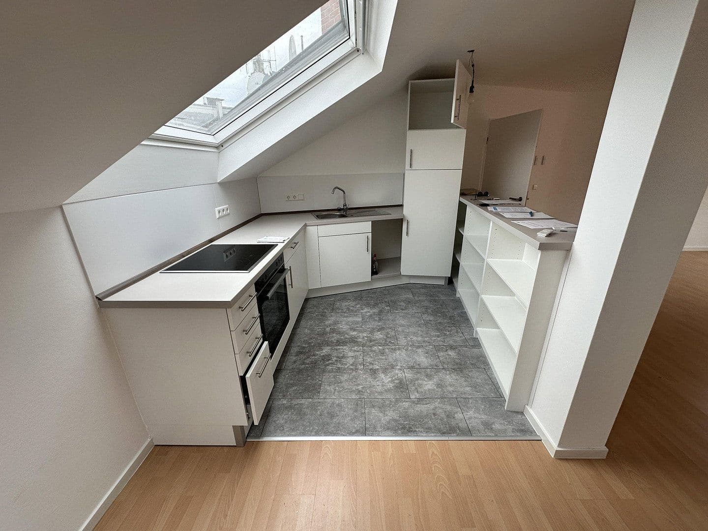 Prenájom bytu 2-izbový 78 m², Kilianstraße 10, Heilbronn, Bádensko-Wurttembersko Prenájom bytu 2-izbový 78 m², Kilianstraße 10, Heilbronn, Bádensko-Wurttembersko