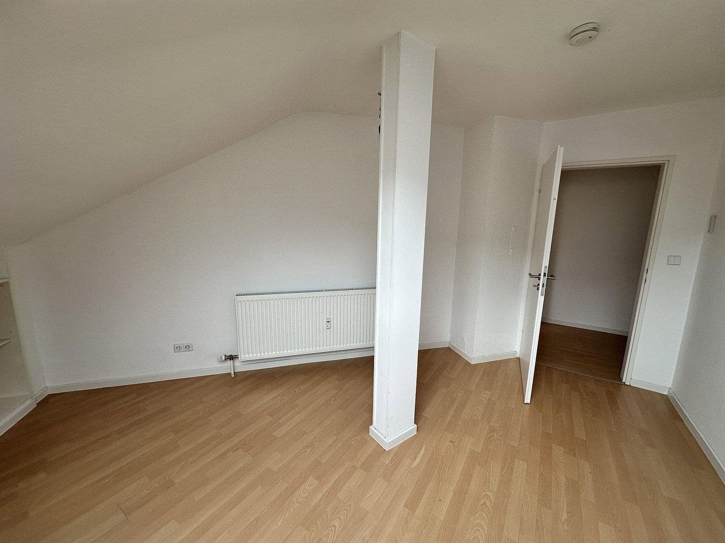 Prenájom bytu 2-izbový 78 m², Kilianstraße 10, Heilbronn, Bádensko-Wurttembersko Prenájom bytu 2-izbový 78 m², Kilianstraße 10, Heilbronn, Bádensko-Wurttembersko