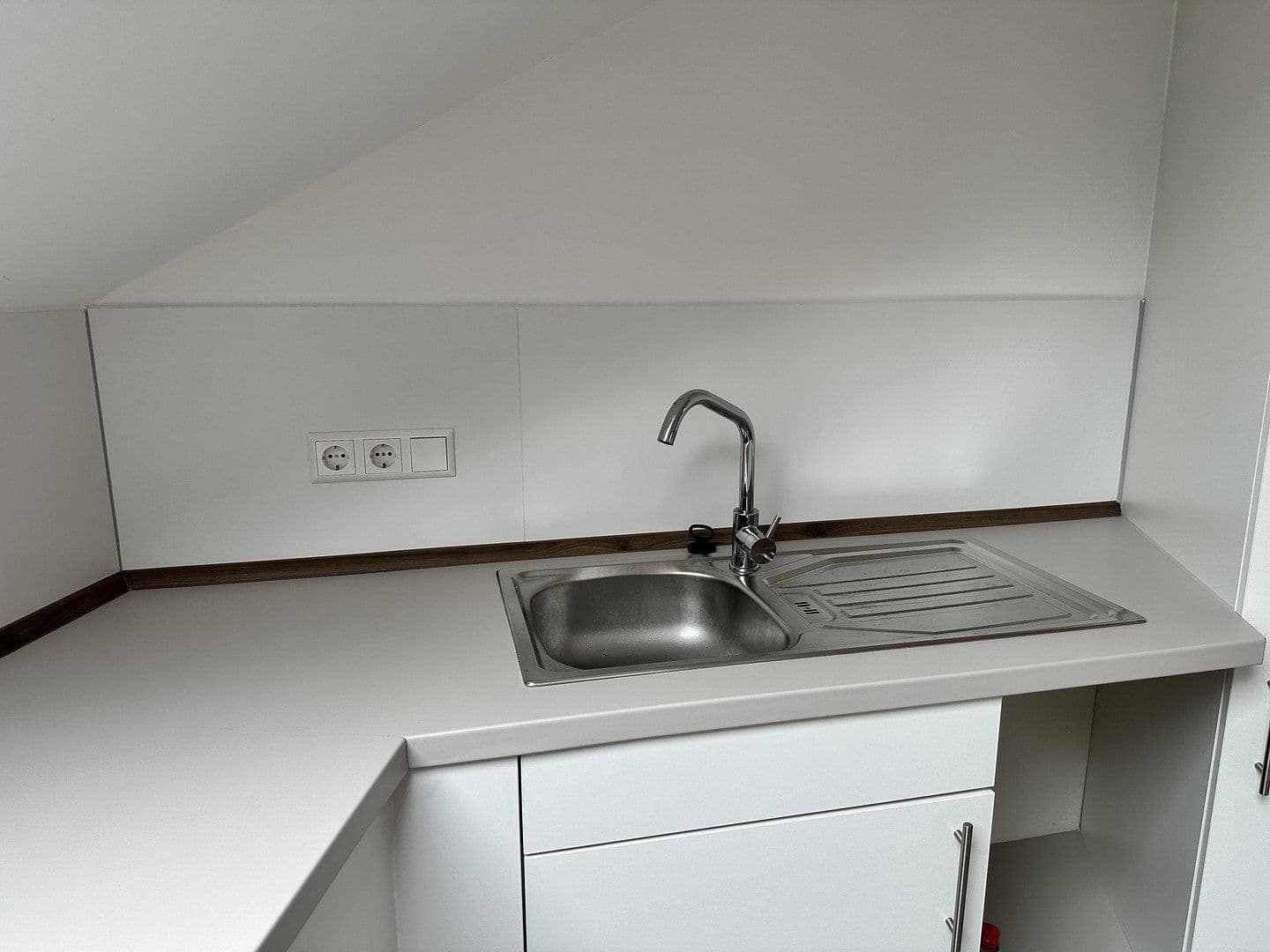 Prenájom bytu 2-izbový 78 m², Kilianstraße 10, Heilbronn, Bádensko-Wurttembersko Prenájom bytu 2-izbový 78 m², Kilianstraße 10, Heilbronn, Bádensko-Wurttembersko
