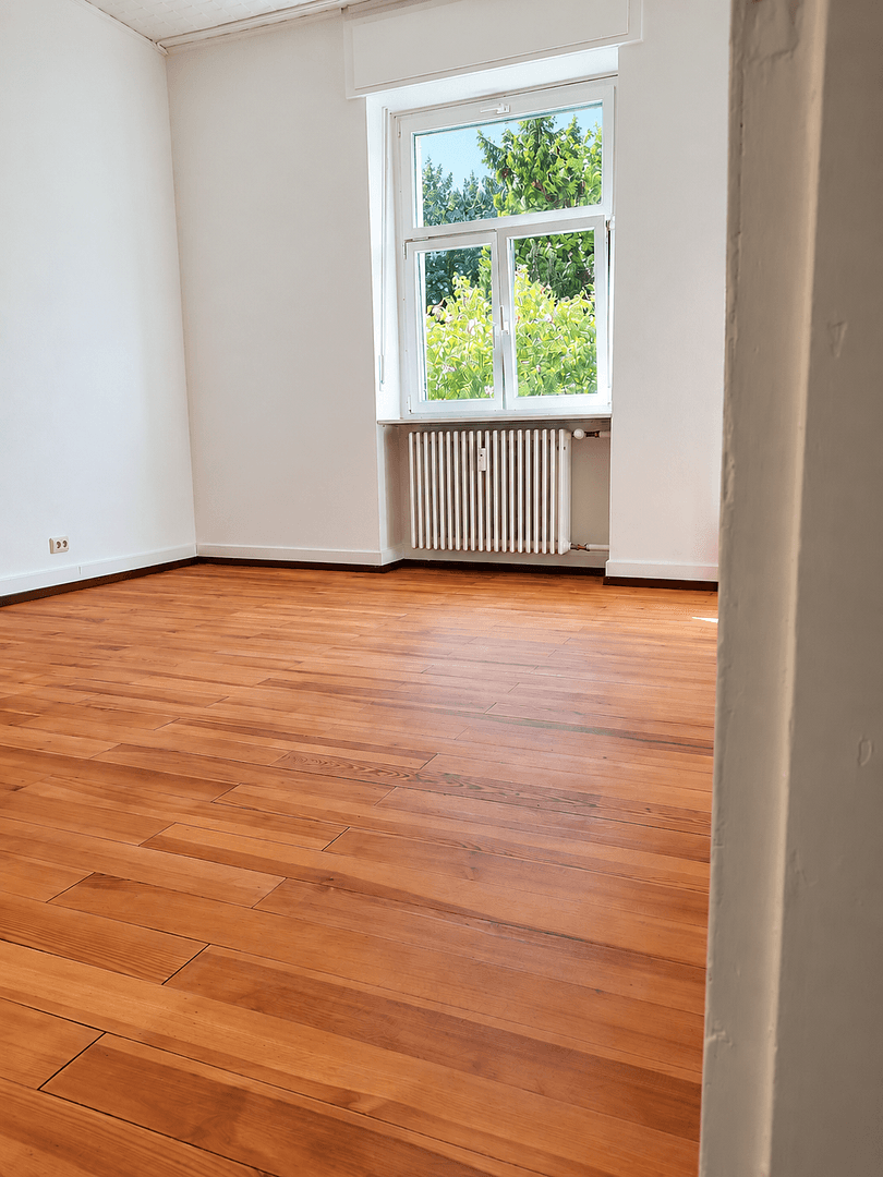 Prenájom bytu 3-izbový 79 m², Karlsruhe, Bádensko-Wurttembersko Prenájom bytu 3-izbový 79 m², Karlsruhe, Bádensko-Wurttembersko