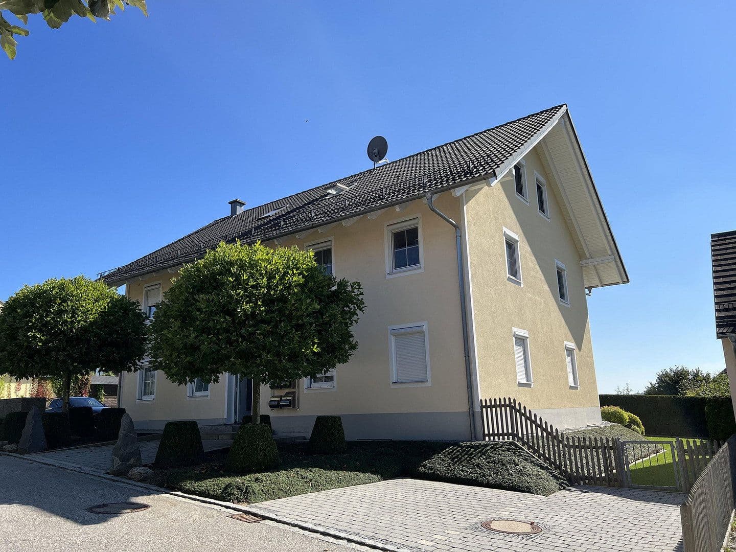Prenájom bytu 2-izbový 87 m², Furth, Bavorsko Prenájom bytu 2-izbový 87 m², Furth, Bavorsko