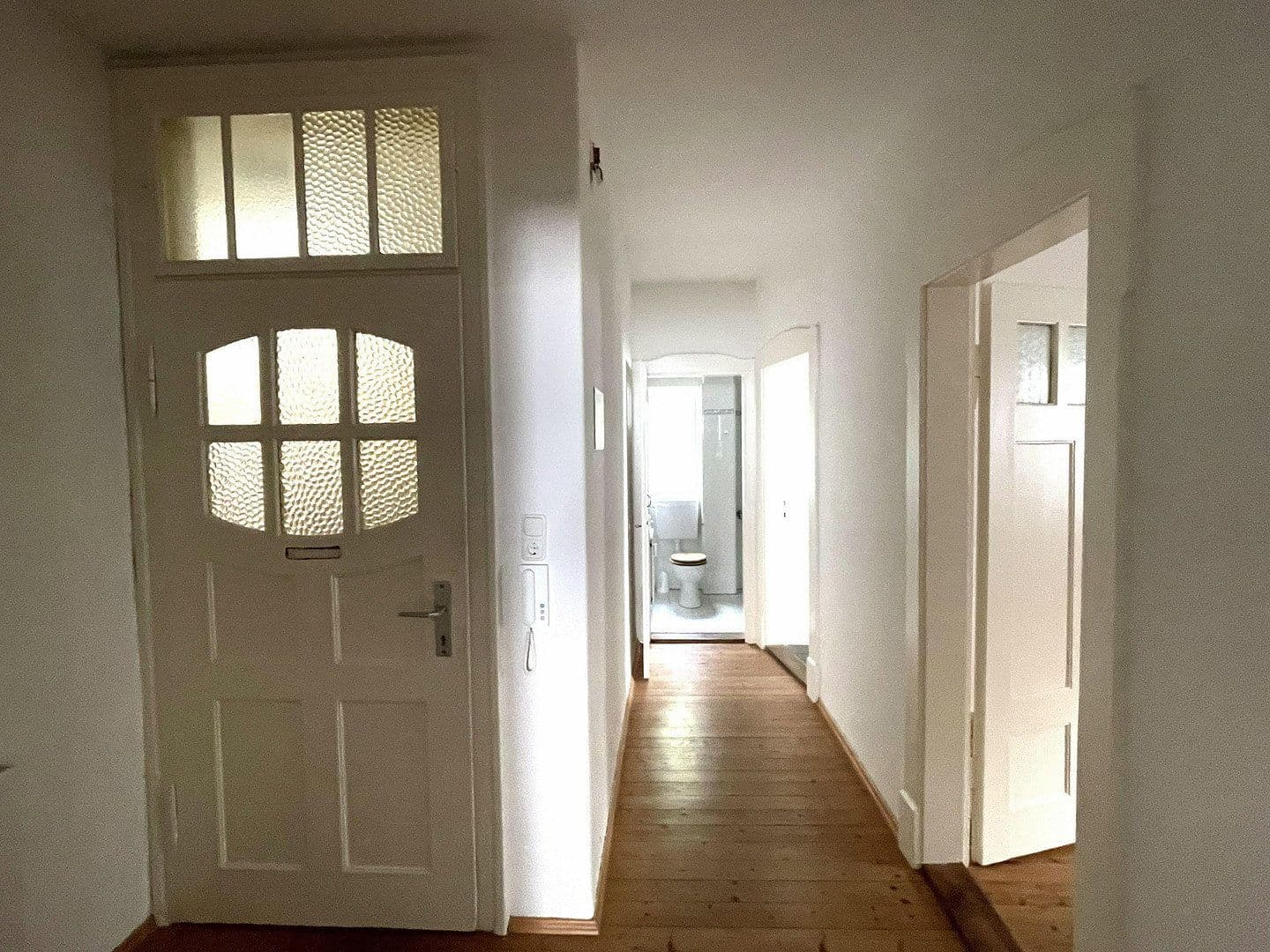 Prenájom bytu 3-izbový 70 m², Augsburg, Bavorsko Prenájom bytu 3-izbový 70 m², Augsburg, Bavorsko