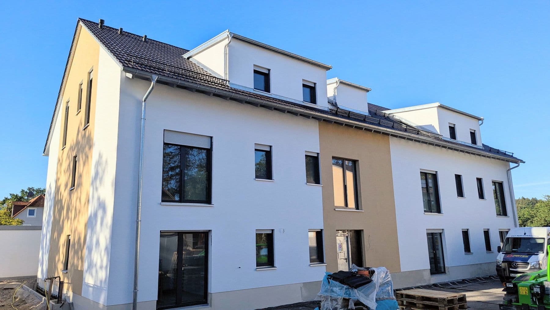 Prenájom bytu 4-izbový 100 m², Münchener Straße 94, Roth, Bavorsko Prenájom bytu 4-izbový 100 m², Münchener Straße 94, Roth, Bavorsko