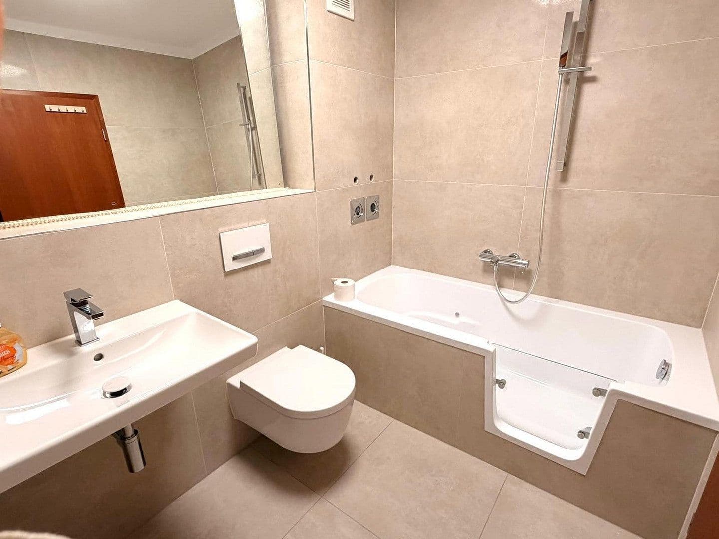 Predaj bytu 2-izbový 73 m², Fürth, Bavorsko Predaj bytu 2-izbový 73 m², Fürth, Bavorsko