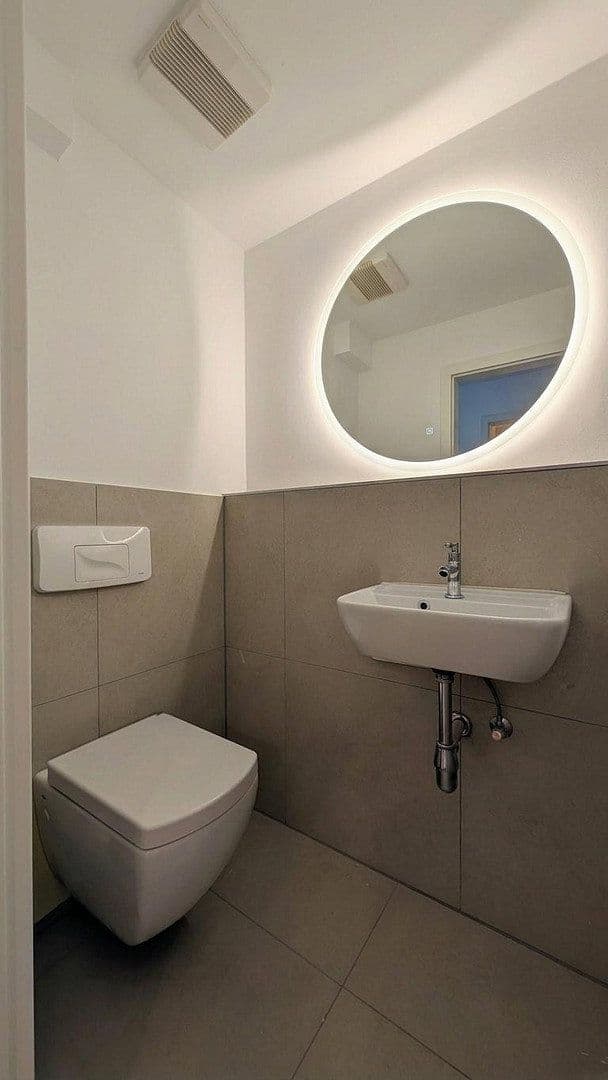 Predaj bytu 3-izbový 81 m², Leonberg, Bádensko-Wurttembersko Predaj bytu 3-izbový 81 m², Leonberg, Bádensko-Wurttembersko
