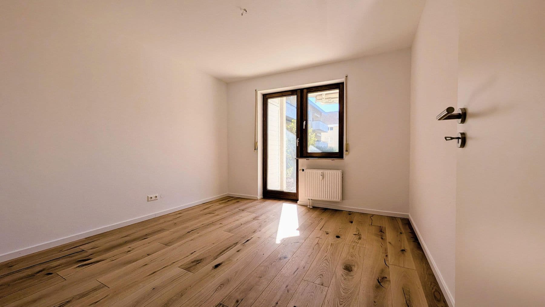 Predaj bytu 3-izbový 81 m², Leonberg, Bádensko-Wurttembersko Predaj bytu 3-izbový 81 m², Leonberg, Bádensko-Wurttembersko