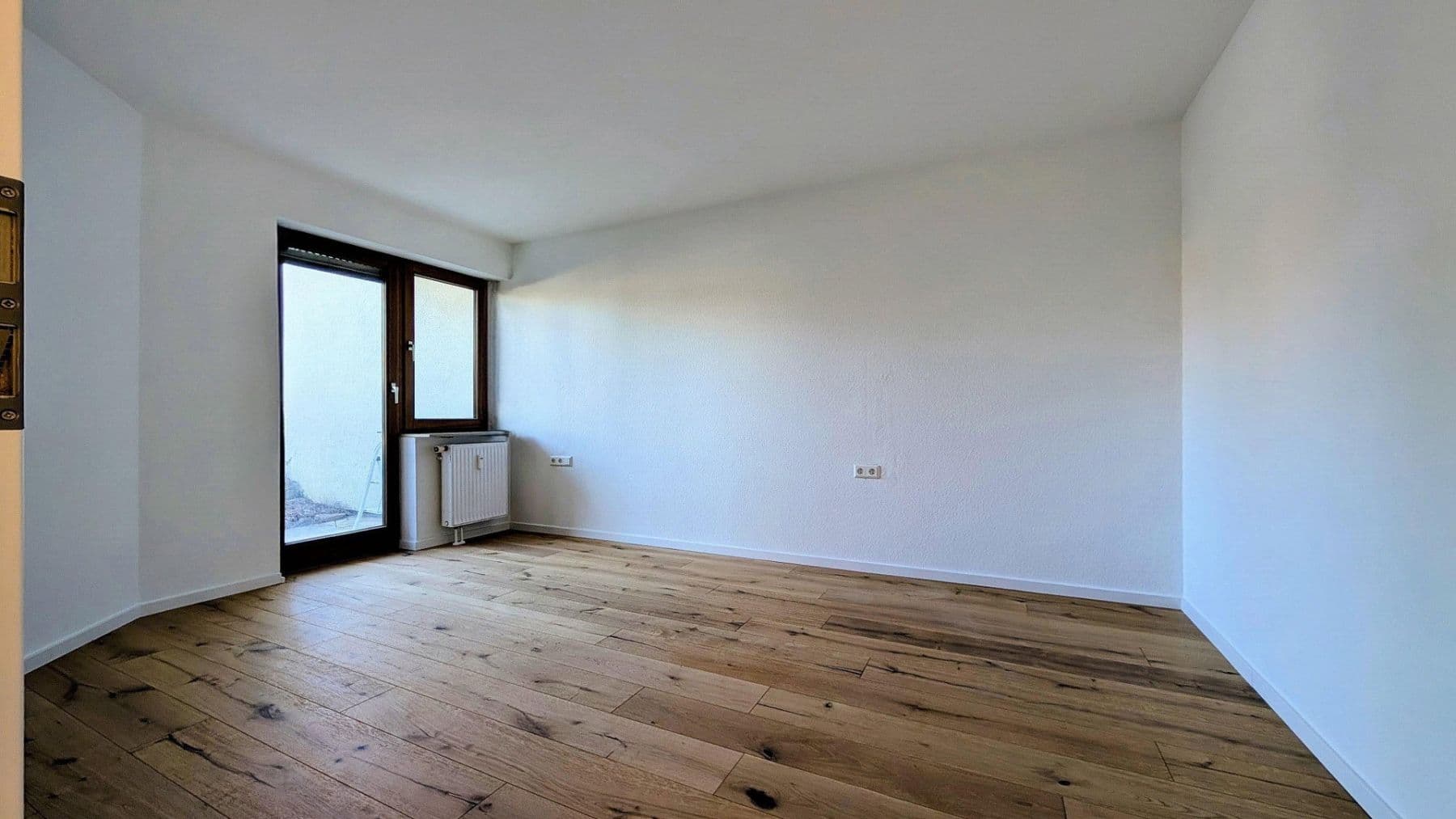 Predaj bytu 3-izbový 81 m², Leonberg, Bádensko-Wurttembersko Predaj bytu 3-izbový 81 m², Leonberg, Bádensko-Wurttembersko