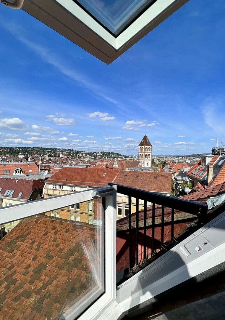 Prenájom bytu 4-izbový 67 m², Stuttgart, Bádensko-Wurttembersko Prenájom bytu 4-izbový 67 m², Stuttgart, Bádensko-Wurttembersko