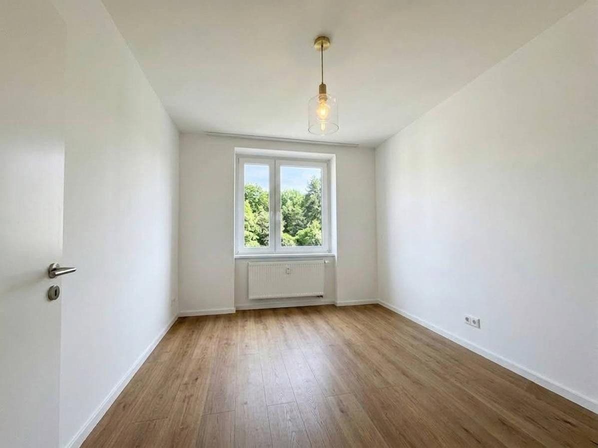 Predaj bytu 3-izbový 76 m², Sprockhövel, Severné Porýnie - Westfálsko Predaj bytu 3-izbový 76 m², Sprockhövel, Severné Porýnie - Westfálsko
