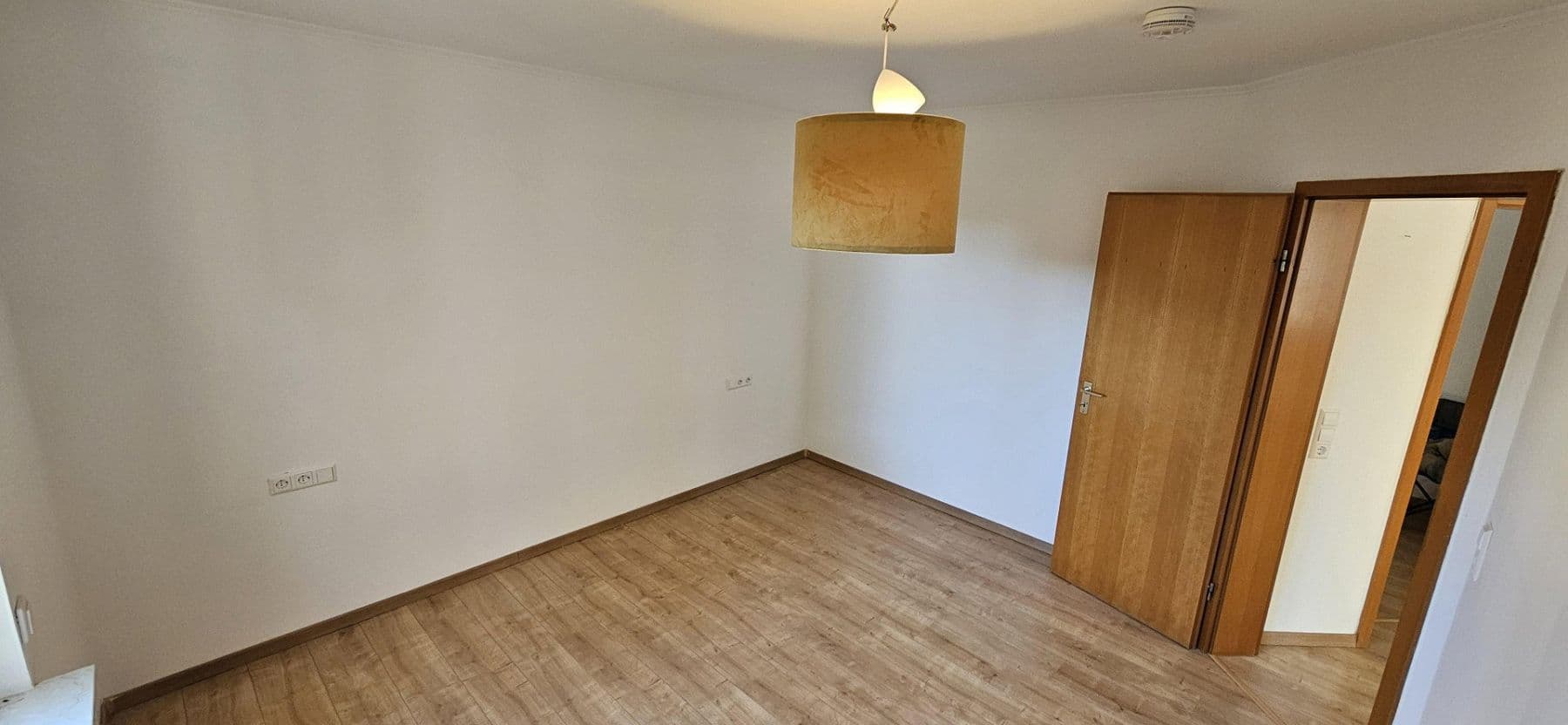 Predaj bytu 3-izbový 77 m², Weil im Schönbuch, Bádensko-Wurttembersko Predaj bytu 3-izbový 77 m², Weil im Schönbuch, Bádensko-Wurttembersko