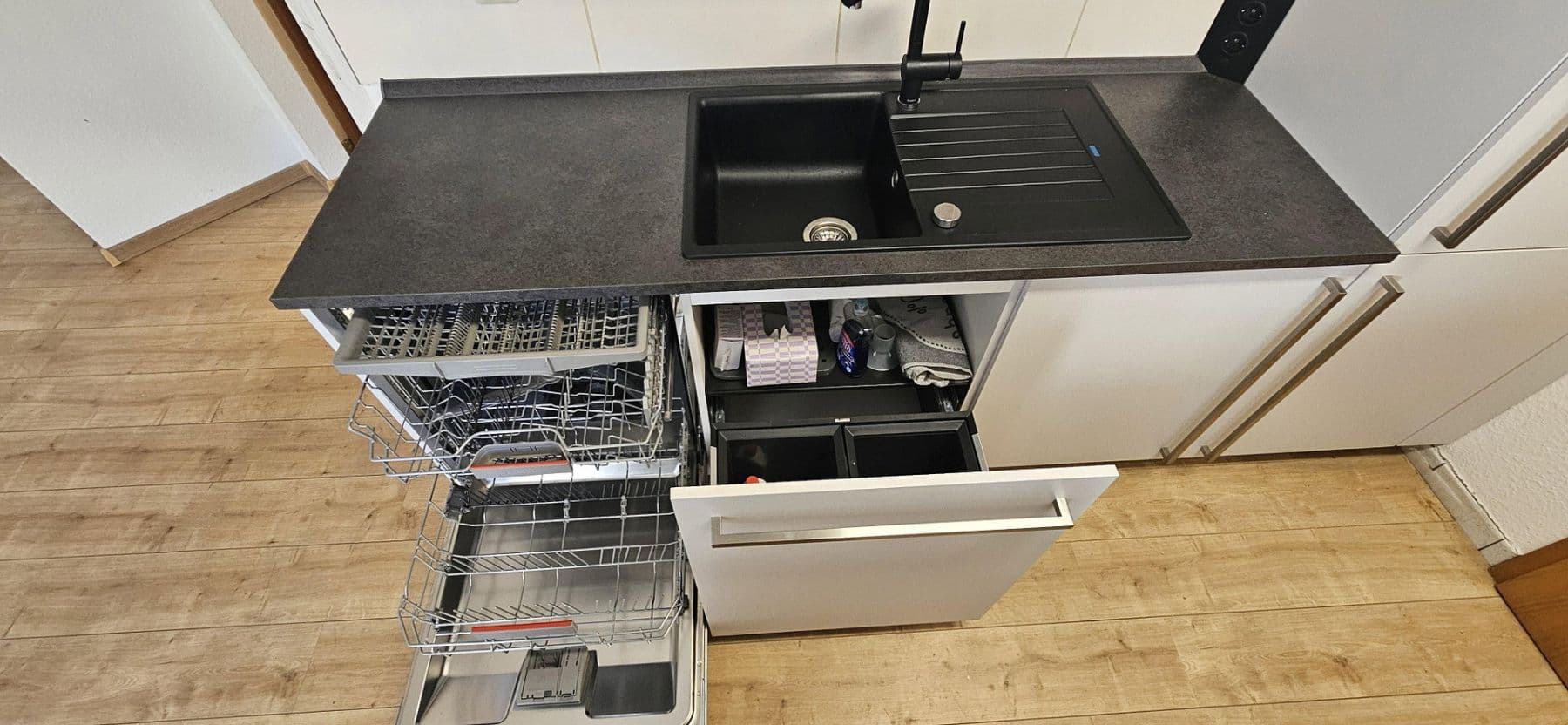 Predaj bytu 3-izbový 77 m², Weil im Schönbuch, Bádensko-Wurttembersko Predaj bytu 3-izbový 77 m², Weil im Schönbuch, Bádensko-Wurttembersko