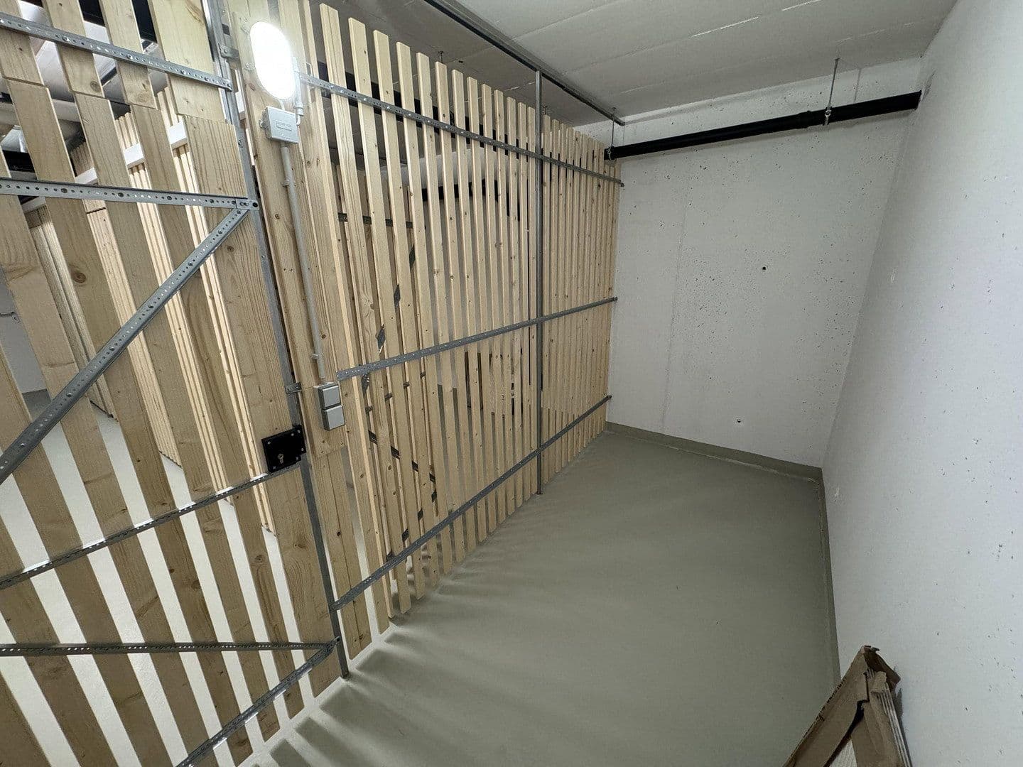 Prenájom bytu 4-izbový 97 m², Dornbirnerstr 4, Feuerbach, Bádensko-Wurttembersko Prenájom bytu 4-izbový 97 m², Dornbirnerstr 4, Feuerbach, Bádensko-Wurttembersko