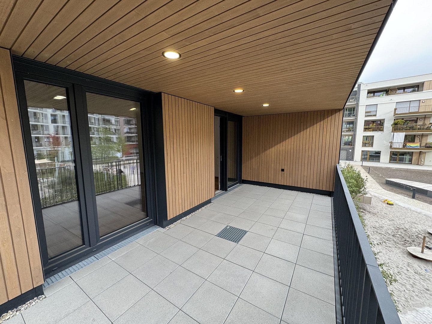 Prenájom bytu 4-izbový 97 m², Dornbirnerstr 4, Feuerbach, Bádensko-Wurttembersko Prenájom bytu 4-izbový 97 m², Dornbirnerstr 4, Feuerbach, Bádensko-Wurttembersko