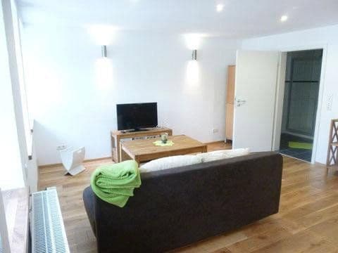 Predaj domu 230 m², pozemok 174 m², Bingen am Rhein, Porýnie-Falcko Predaj domu 230 m², pozemok 174 m², Bingen am Rhein, Porýnie-Falcko