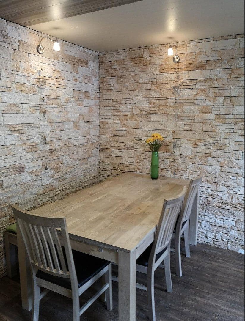 Predaj domu 230 m², pozemok 174 m², Bingen am Rhein, Porýnie-Falcko Predaj domu 230 m², pozemok 174 m², Bingen am Rhein, Porýnie-Falcko