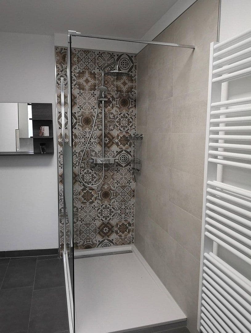 Predaj domu 230 m², pozemok 174 m², Bingen am Rhein, Porýnie-Falcko Predaj domu 230 m², pozemok 174 m², Bingen am Rhein, Porýnie-Falcko