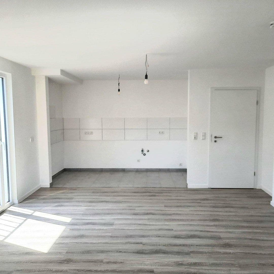 Prenájom bytu 4-izbový 105 m², Schöningen, Dolné Sasko Prenájom bytu 4-izbový 105 m², Schöningen, Dolné Sasko