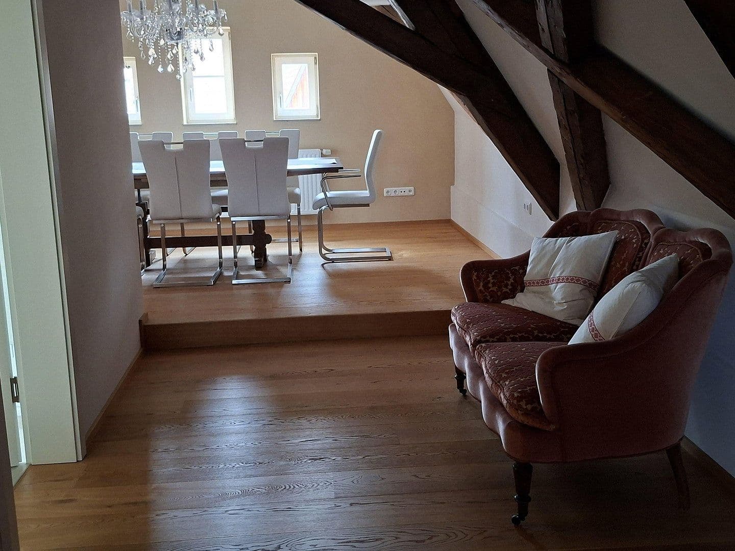 Predaj bytu 4-izbový 107 m², Dinkelsbühl, Bavorsko Predaj bytu 4-izbový 107 m², Dinkelsbühl, Bavorsko