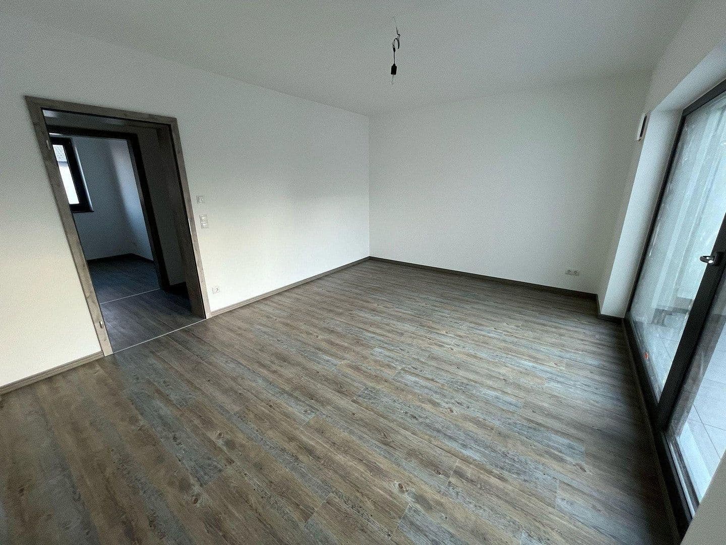 Prenájom bytu 2-izbový 48 m², Tannenstrasse 10, Andernach, Porýnie-Falcko Prenájom bytu 2-izbový 48 m², Tannenstrasse 10, Andernach, Porýnie-Falcko