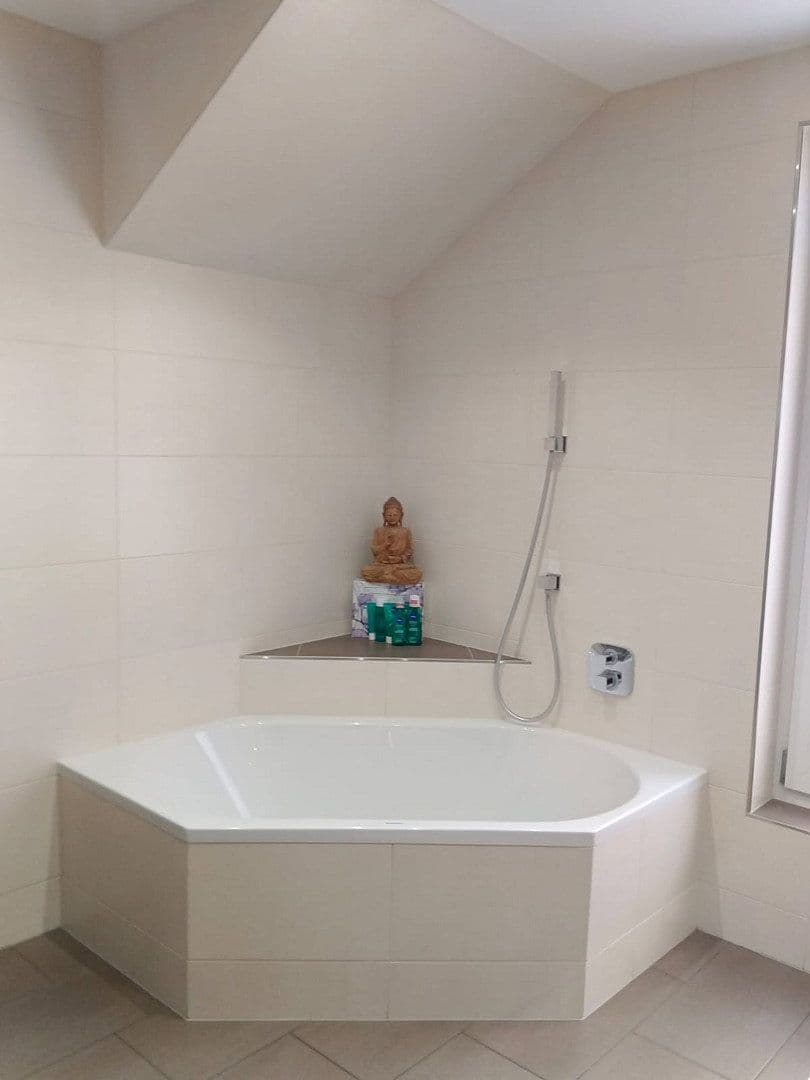 Predaj domu 160 m², pozemok 599 m², Assling, Tirolsko Predaj domu 160 m², pozemok 599 m², Assling, Tirolsko