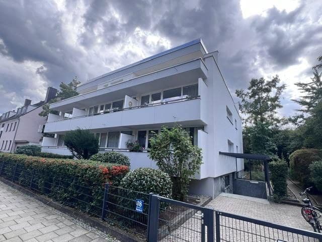 Prenájom bytu 1-izbový 40 m², Herzog-Johann-Str. 18, München, Bavorsko Prenájom bytu 1-izbový 40 m², Herzog-Johann-Str. 18, München, Bavorsko