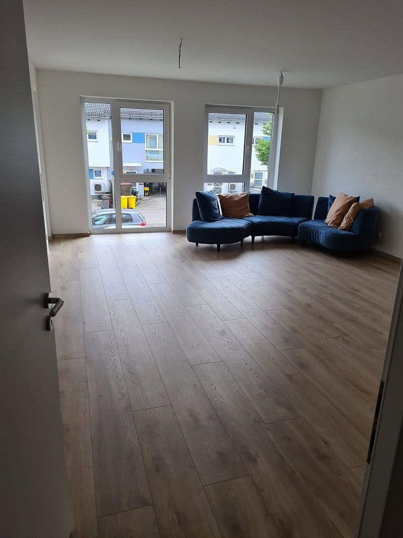 Prenájom bytu 3-izbový 88 m², Gustav-Stresemann-Straße 21, Göggingen, Bavorsko Prenájom bytu 3-izbový 88 m², Gustav-Stresemann-Straße 21, Göggingen, Bavorsko