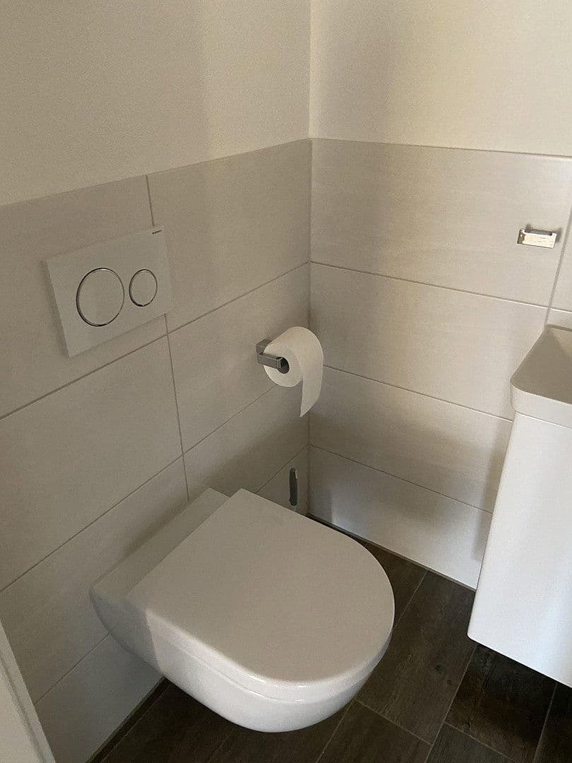 Prenájom bytu 3-izbový 88 m², Gustav-Stresemann-Straße 21, Göggingen, Bavorsko Prenájom bytu 3-izbový 88 m², Gustav-Stresemann-Straße 21, Göggingen, Bavorsko