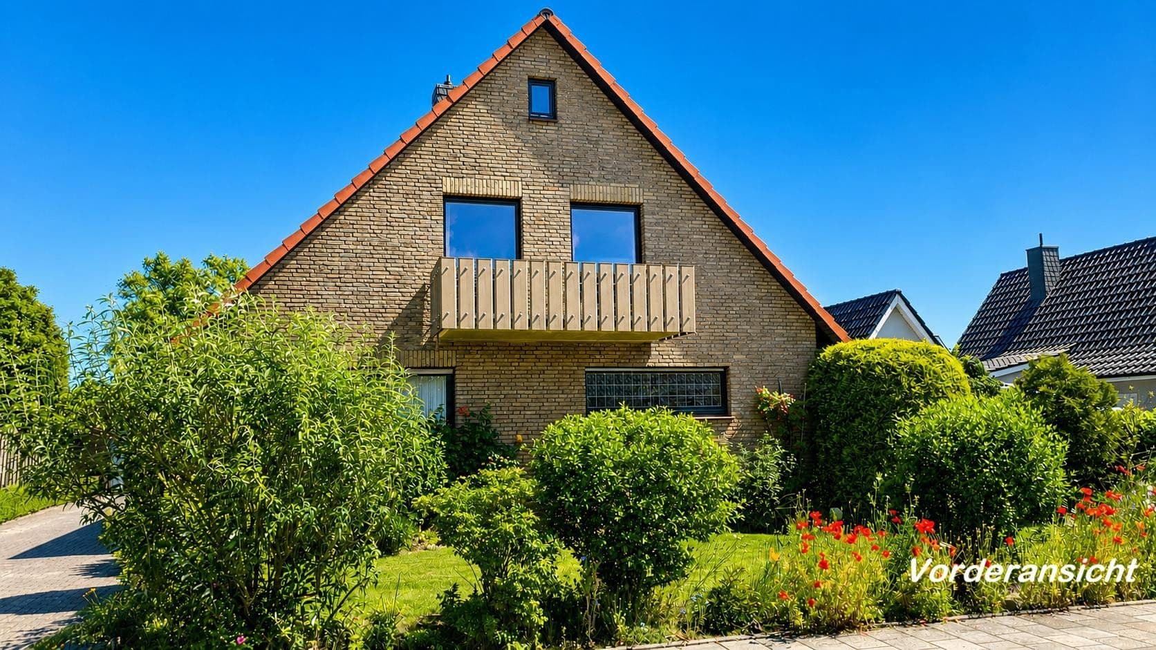 Predaj domu 176 m², pozemok 600 m², Varel, Dolné Sasko Predaj domu 176 m², pozemok 600 m², Varel, Dolné Sasko