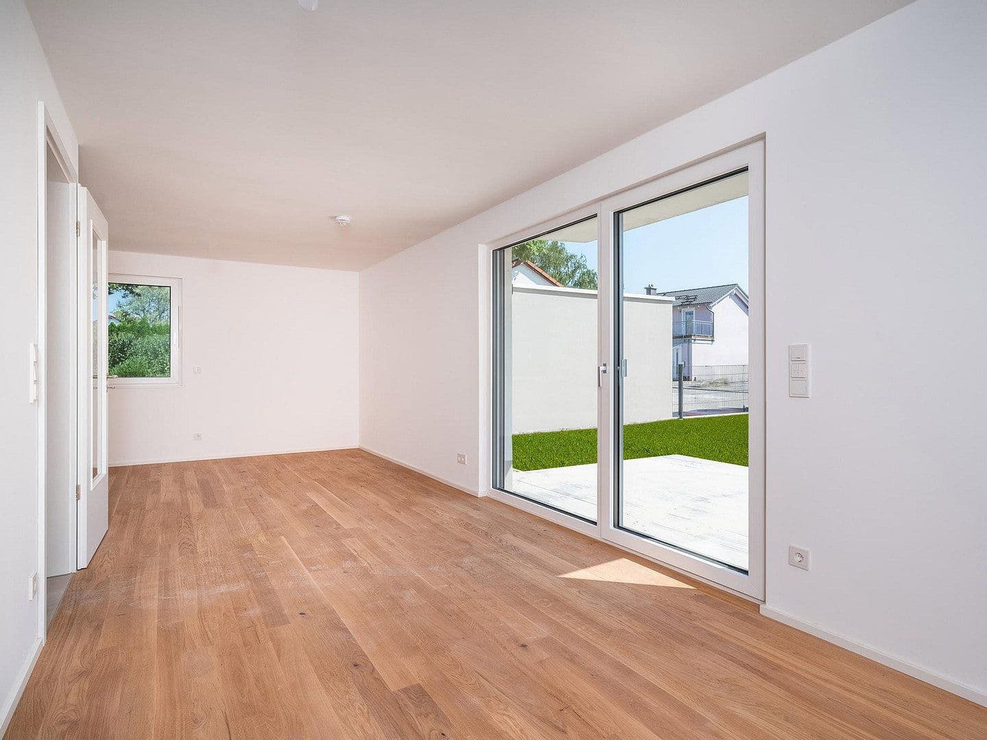Prenájom bytu 2-izbový 58 m², Vaterstetten-Parsdorf, Bavorsko Prenájom bytu 2-izbový 58 m², Vaterstetten-Parsdorf, Bavorsko