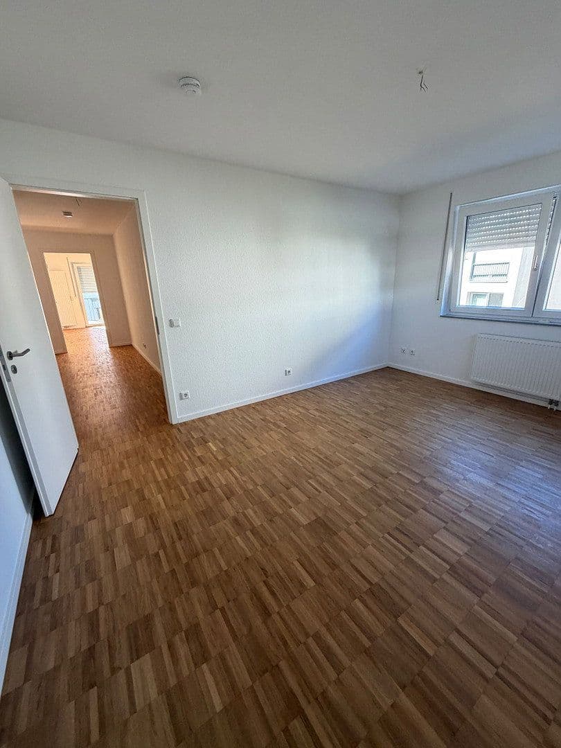 Prenájom bytu 3-izbový 85 m², Köln, Severné Porýnie - Westfálsko Prenájom bytu 3-izbový 85 m², Köln, Severné Porýnie - Westfálsko