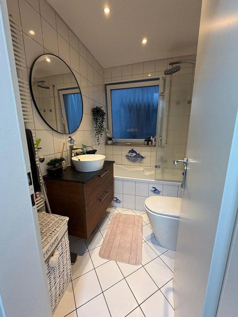 Prenájom bytu 5-izbový 118 m², Backnang, Bádensko-Wurttembersko Prenájom bytu 5-izbový 118 m², Backnang, Bádensko-Wurttembersko