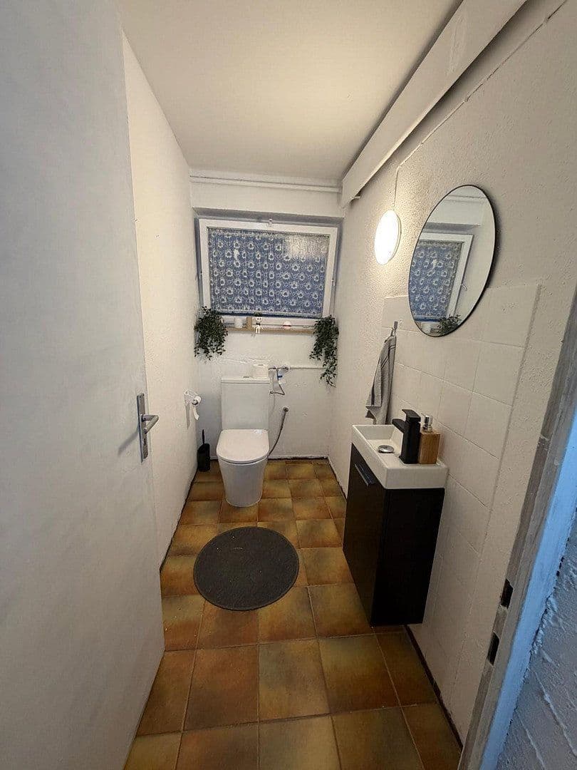 Prenájom bytu 5-izbový 118 m², Backnang, Bádensko-Wurttembersko Prenájom bytu 5-izbový 118 m², Backnang, Bádensko-Wurttembersko