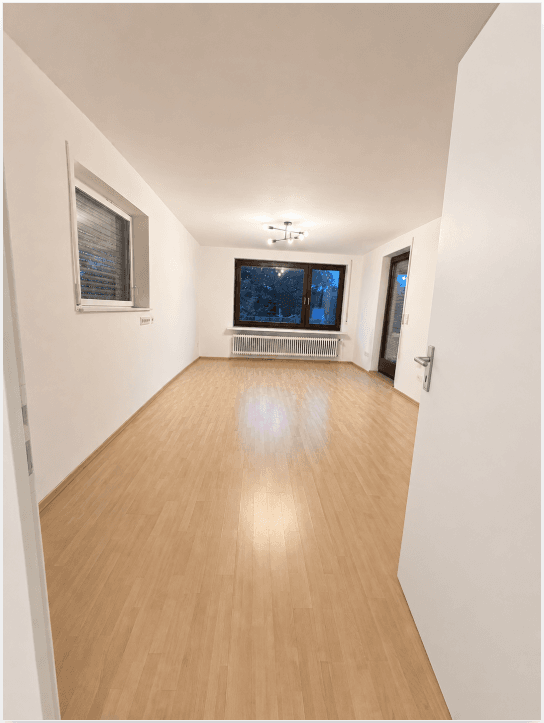 Prenájom bytu 5-izbový 118 m², Backnang, Bádensko-Wurttembersko Prenájom bytu 5-izbový 118 m², Backnang, Bádensko-Wurttembersko