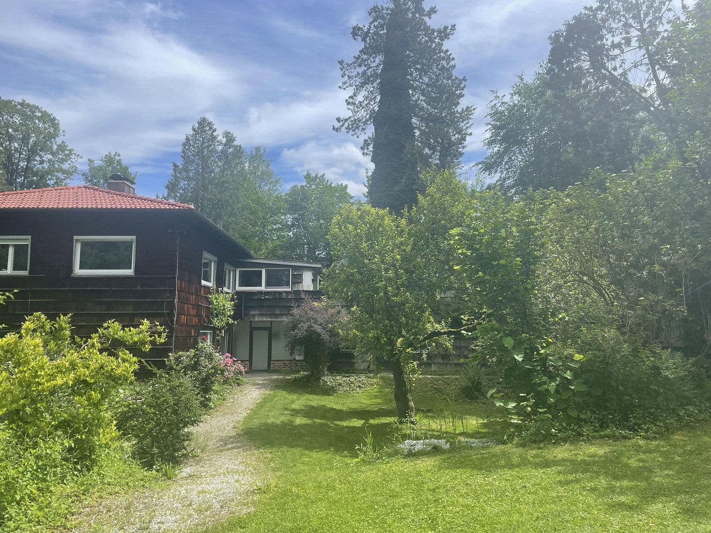 Predaj domu 176 m², pozemok 3.863 m², Weilheim, Bavorsko Predaj domu 176 m², pozemok 3.863 m², Weilheim, Bavorsko