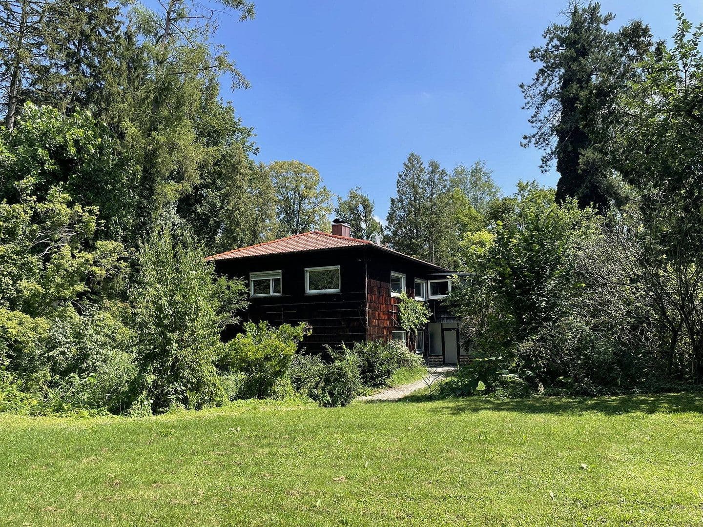 Predaj domu 176 m², pozemok 3.863 m², Weilheim, Bavorsko Predaj domu 176 m², pozemok 3.863 m², Weilheim, Bavorsko