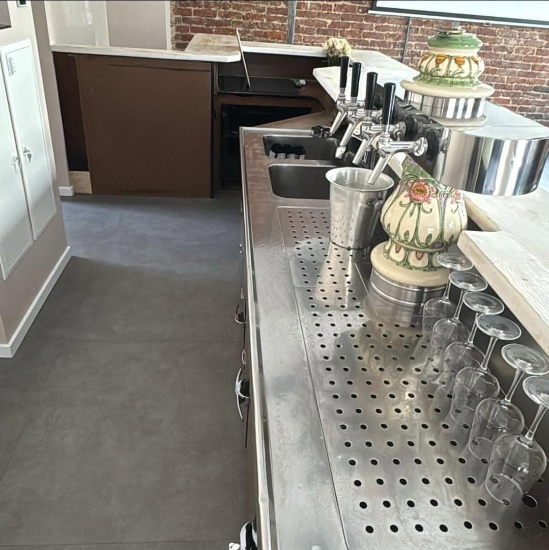 Prenájom nebytového priestoru 125 m², Talstraße 20, Nordrhein-Westfalen - Solingen, Severné Porýnie - Westfálsko Prenájom nebytového priestoru 125 m², Talstraße 20, Nordrhein-Westfalen - Solingen, Severné Porýnie - Westfálsko