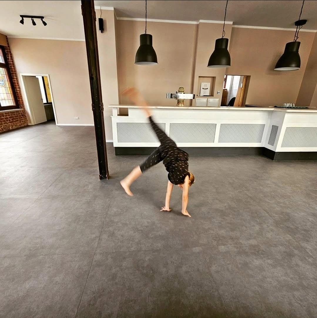 Prenájom nebytového priestoru 125 m², Talstraße 20, Nordrhein-Westfalen - Solingen, Severné Porýnie - Westfálsko Prenájom nebytového priestoru 125 m², Talstraße 20, Nordrhein-Westfalen - Solingen, Severné Porýnie - Westfálsko