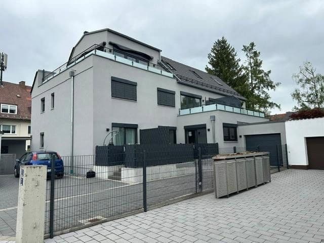 Predaj bytu 3-izbový 80 m², Fürstenackerstraße 5, München Solln, Bavorsko Predaj bytu 3-izbový 80 m², Fürstenackerstraße 5, München Solln, Bavorsko
