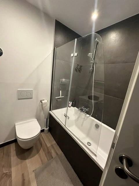 Predaj bytu 3-izbový 80 m², Fürstenackerstraße 5, München Solln, Bavorsko Predaj bytu 3-izbový 80 m², Fürstenackerstraße 5, München Solln, Bavorsko