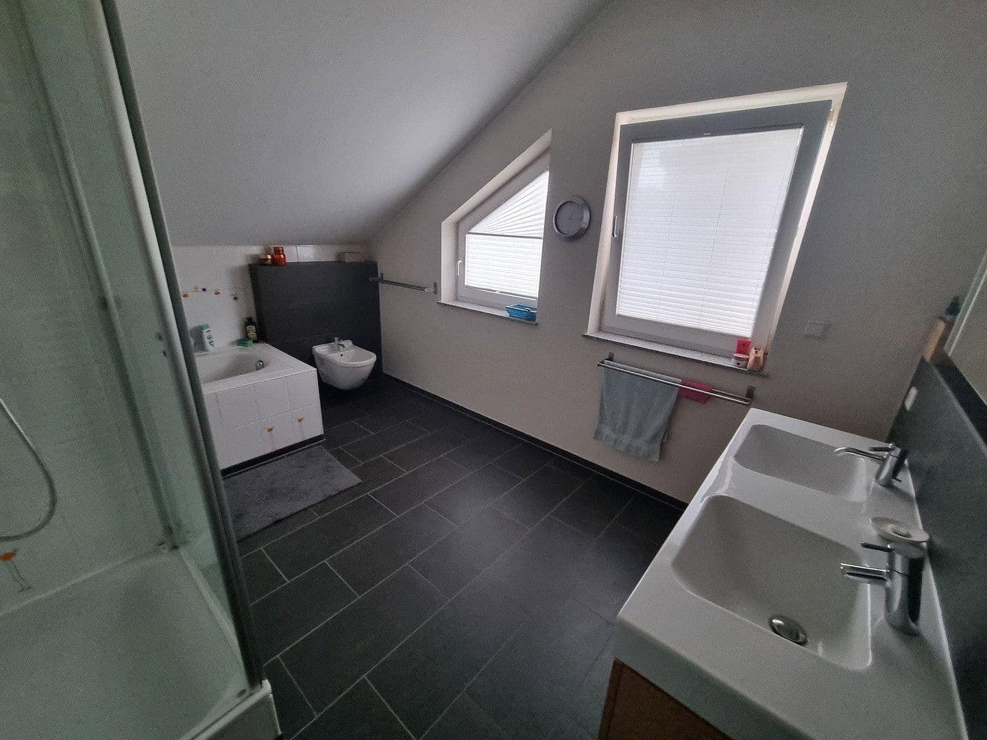 Predaj domu 260 m², pozemok 634 m², Lohmar, Severné Porýnie - Westfálsko Predaj domu 260 m², pozemok 634 m², Lohmar, Severné Porýnie - Westfálsko