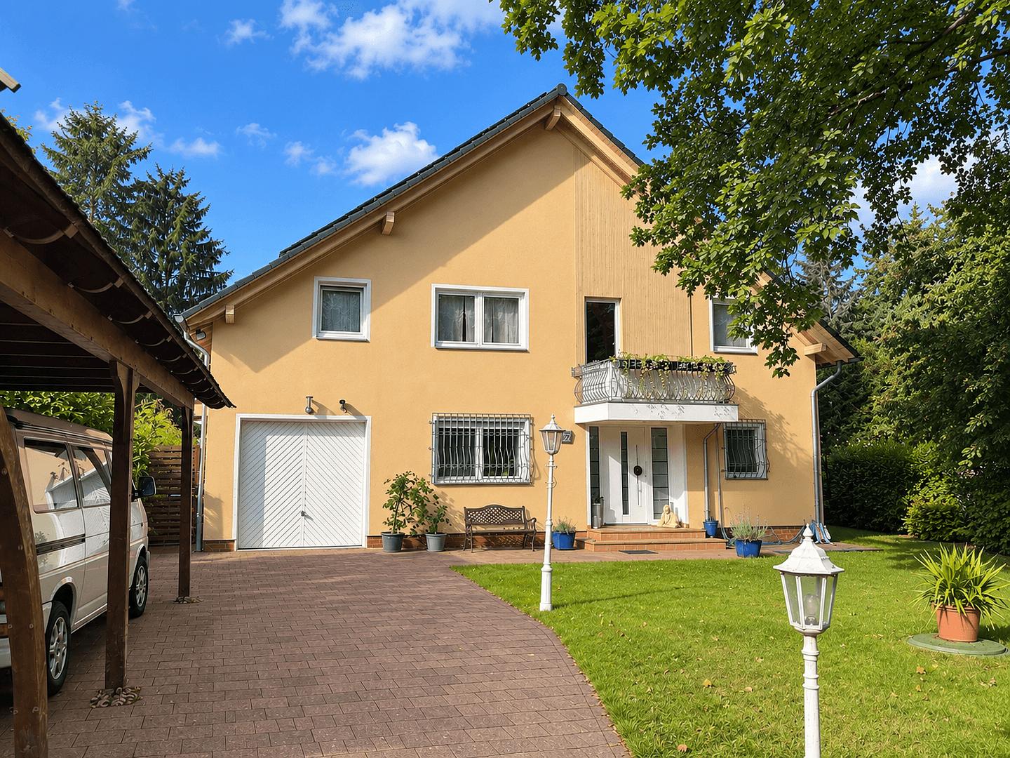 Predaj domu 250 m², pozemok 898 m², Berlin, Berlín Predaj domu 250 m², pozemok 898 m², Berlin, Berlín