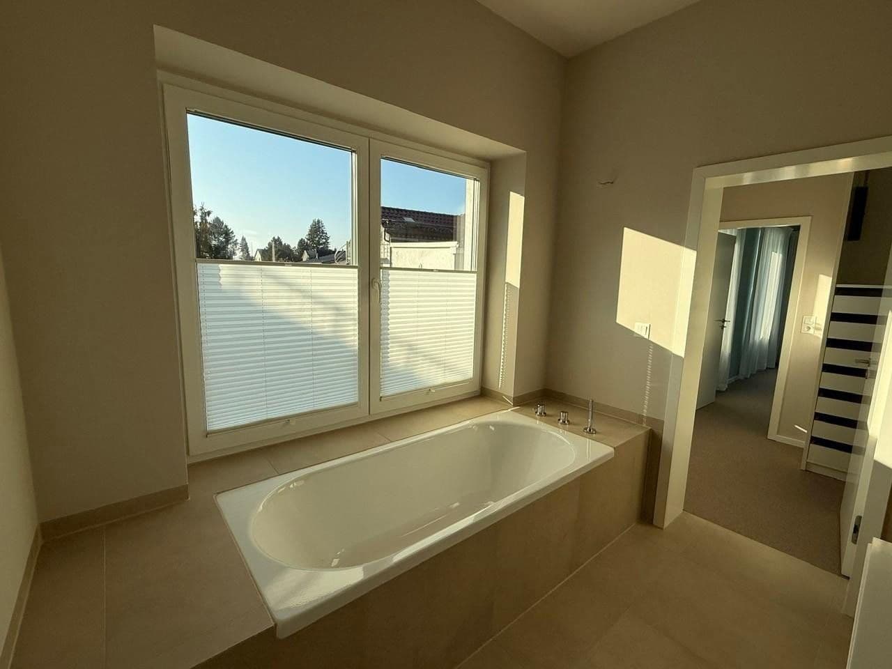 Predaj domu 224 m², pozemok 1.016 m², Königs Wusterhausen, Brandenbursko Predaj domu 224 m², pozemok 1.016 m², Königs Wusterhausen, Brandenbursko